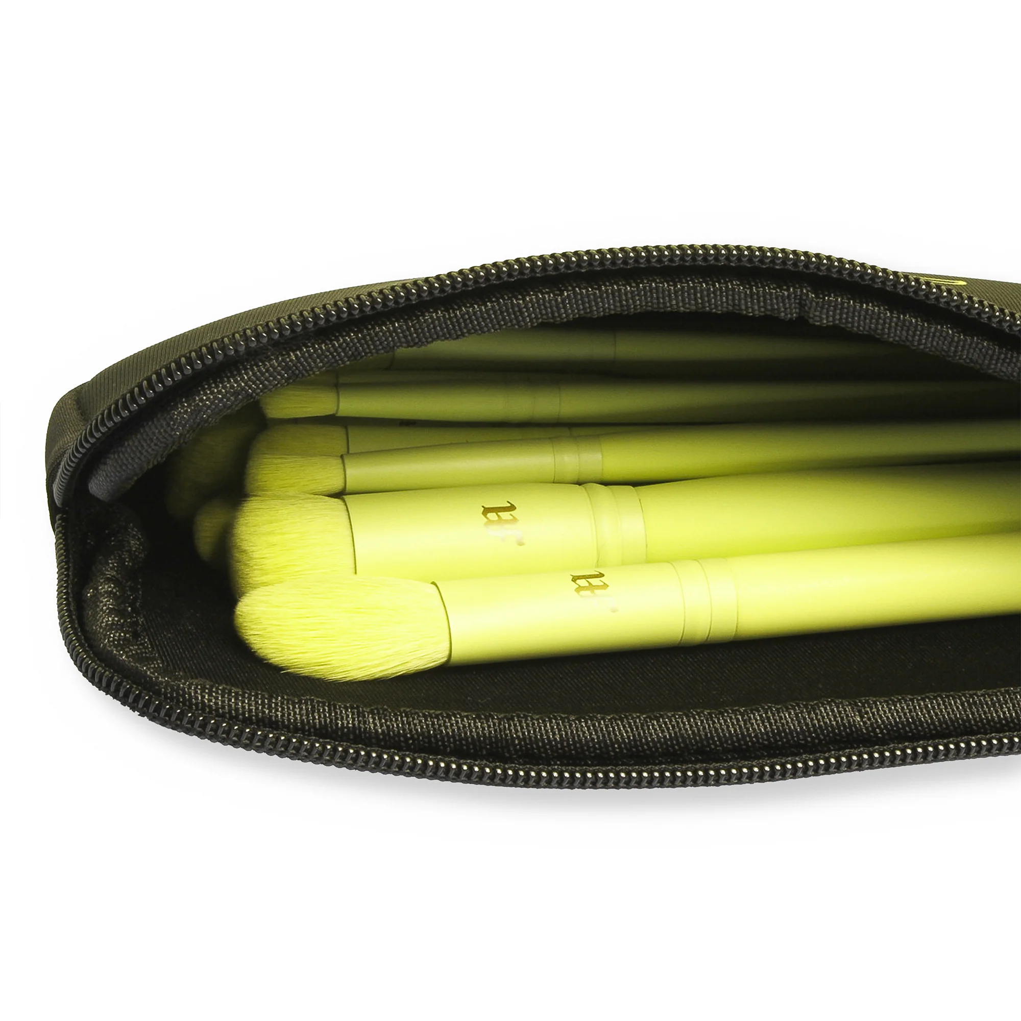 16 Piece Makeup Brush Set & Brush Pouch - Image 3